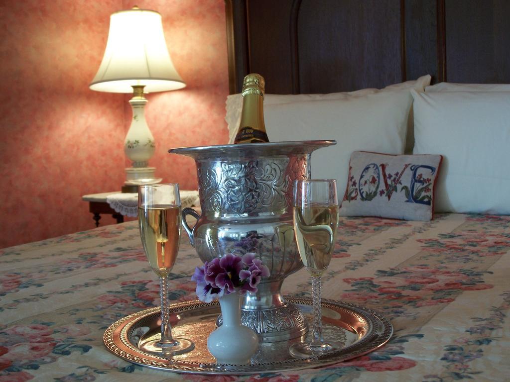 C.W. Worth House Bed And Breakfast 威尔明顿 客房 照片